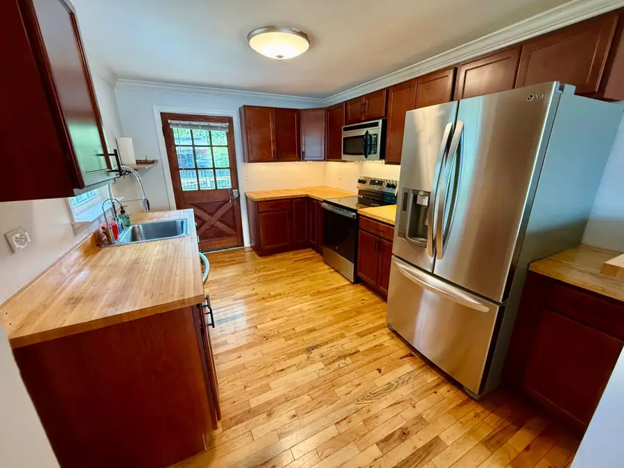 509 Highland Dr, Edgewater, MD 21037 - #3