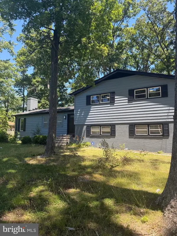 896 Forest Ln, HANOVER, MD 21076