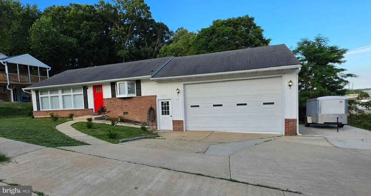 127 Shelly Rd, Glen Burnie, MD 21061 - #1