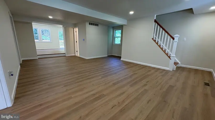 105 Simmons Rd, Severna Park, MD 21146 - #3