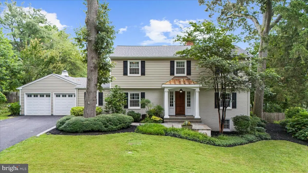 305 Saint Ives Dr, Severna Park, MD 21146 - #1