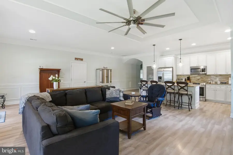 7714 Lee Dr, Pasadena, MD 21122 - #3