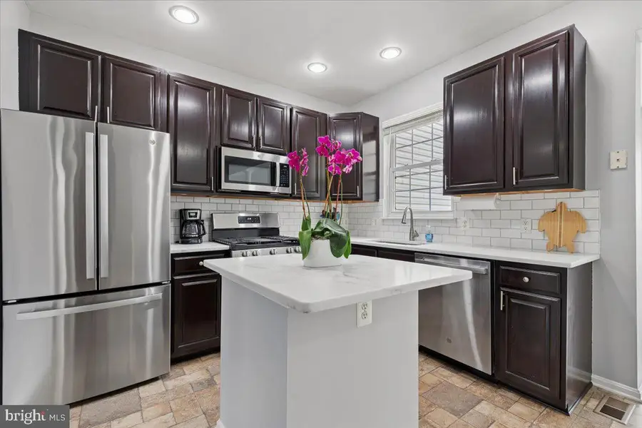 30 Millhaven Ct, Edgewater, MD 21037 - #3