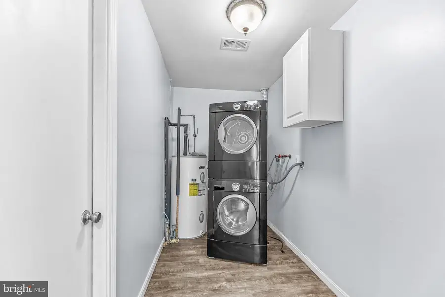 2460 Yarmouth Ln, Crofton, MD 21114 - #3