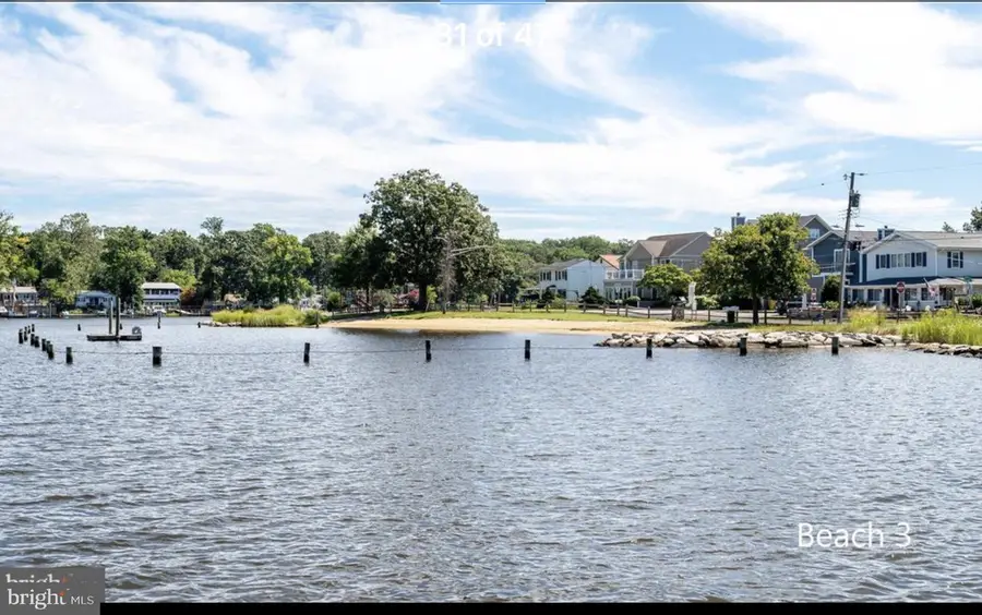 117 Oakwood Rd, Edgewater, MD 21037 - #3