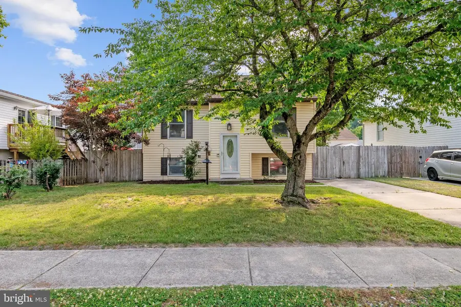 8033 Escalon Ave, Pasadena, MD 21122 - #2