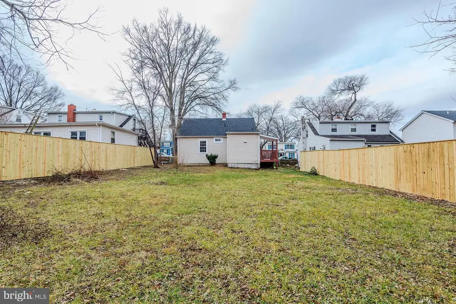 108 New Jersey Ave Nw, Glen Burnie, MD 21061 - #3