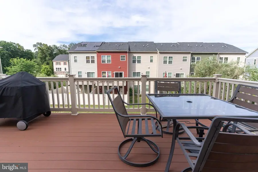 636 Foxwood Dr, Glen Burnie, MD 21060 - #3