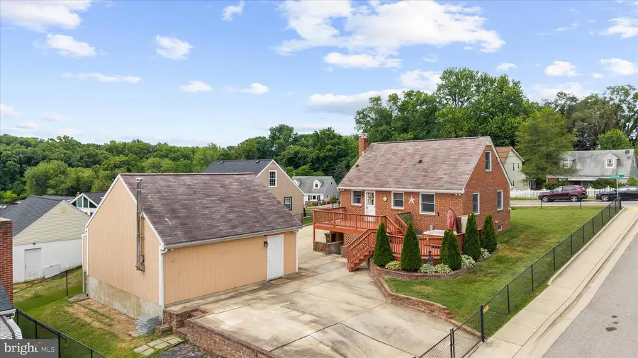 5801 Redmond St, Baltimore, MD 21225 - #3