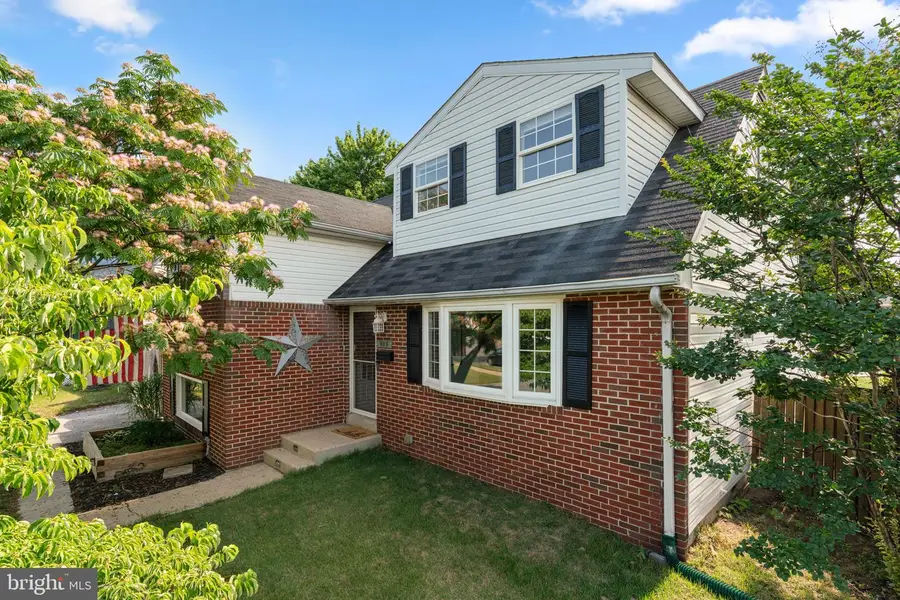 809 Glenview Ave, Glen Burnie, MD 21061 - #2