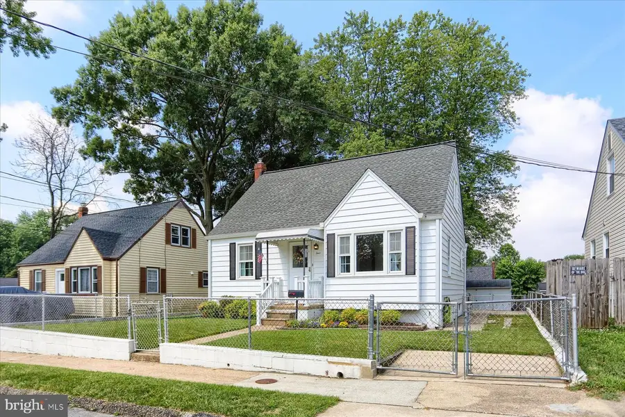 4 Baltimore Ave, Glen Burnie, MD 21061 - #2