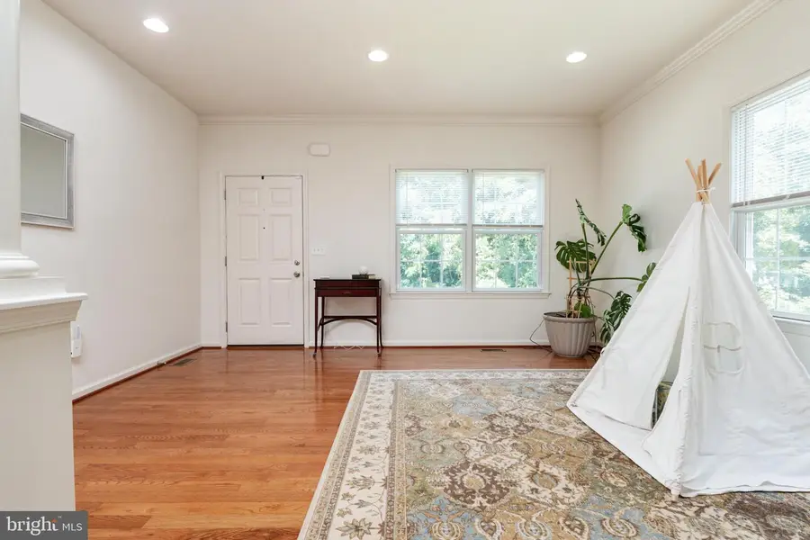 99 Pineview Ave, Severna Park, MD 21146 - #3