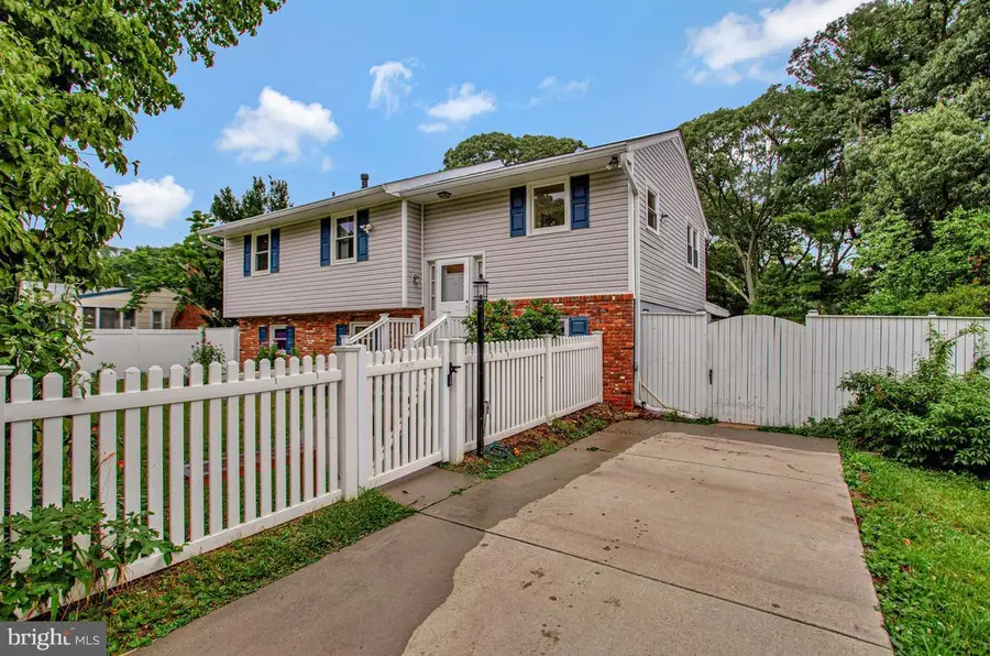 454 Manor Rd, Arnold, MD 21012 - #3
