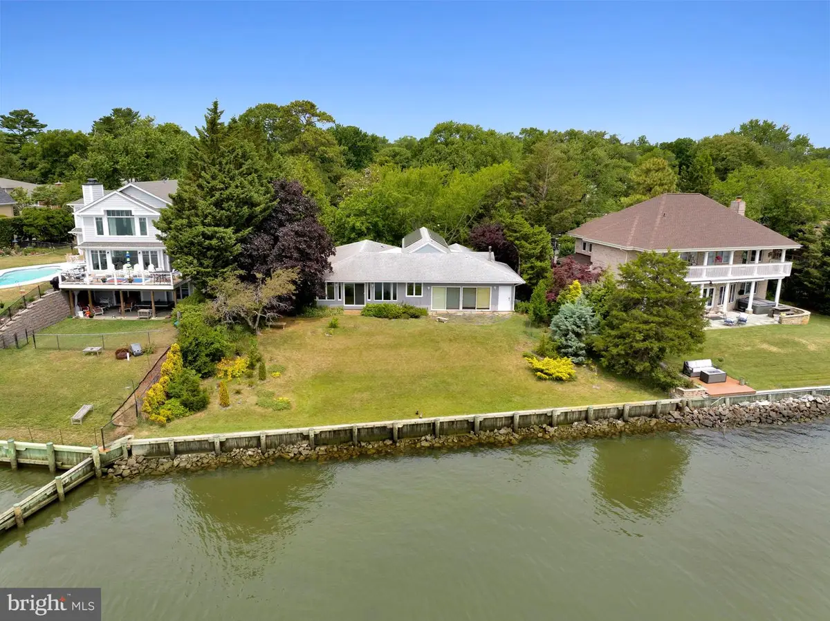 129 E Bay View Dr, Annapolis, MD 21403 - #1