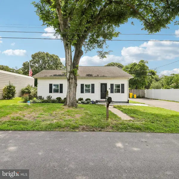 335 Beach Ave, PASADENA, MD 21122