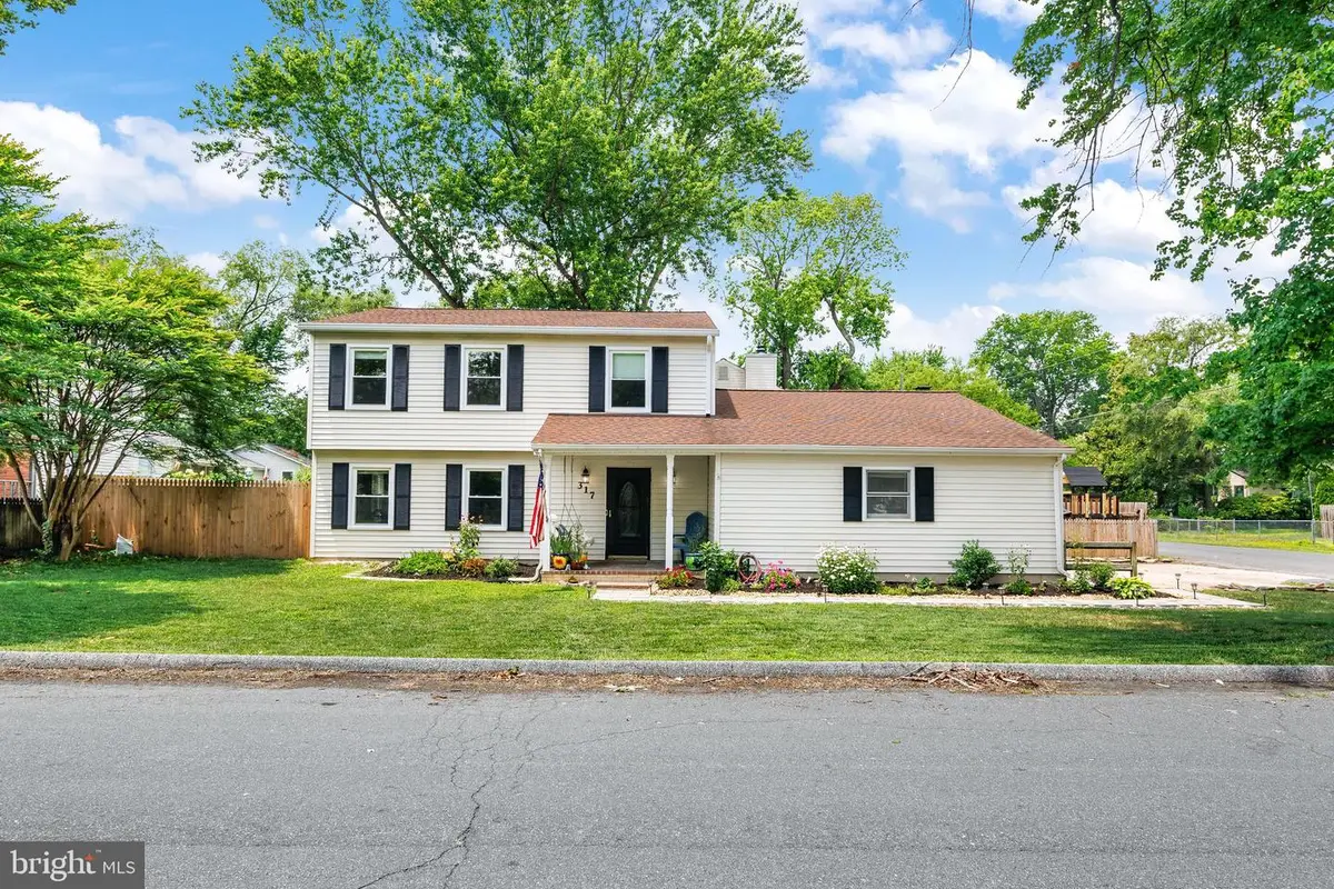 317 Kenmore Ave, Edgewater, MD 21037 - #1