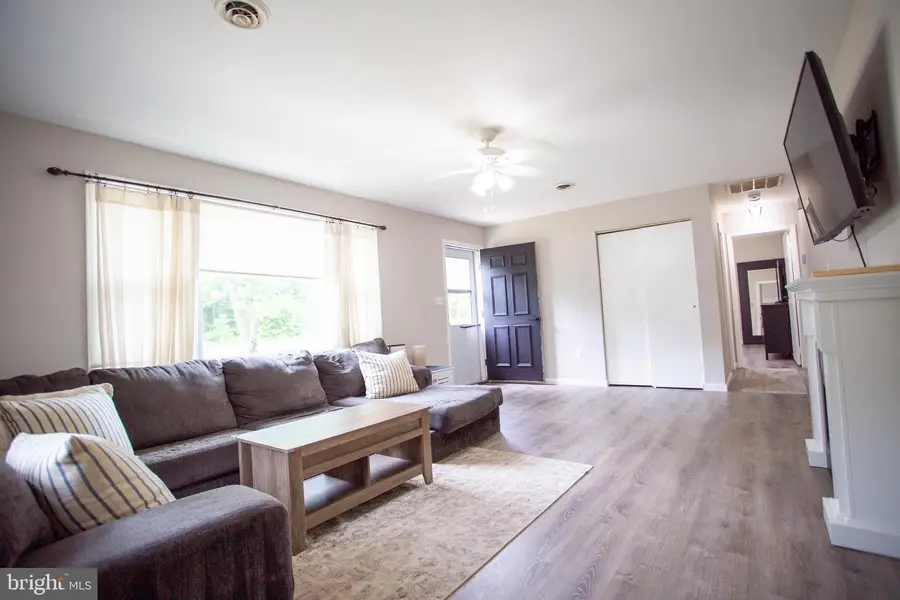 5649 Shady Side Rd, Churchton, MD 20733 - #2