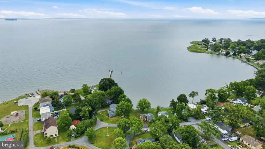 5209 Al Jones Dr, Shady Side, MD 20764 - #3