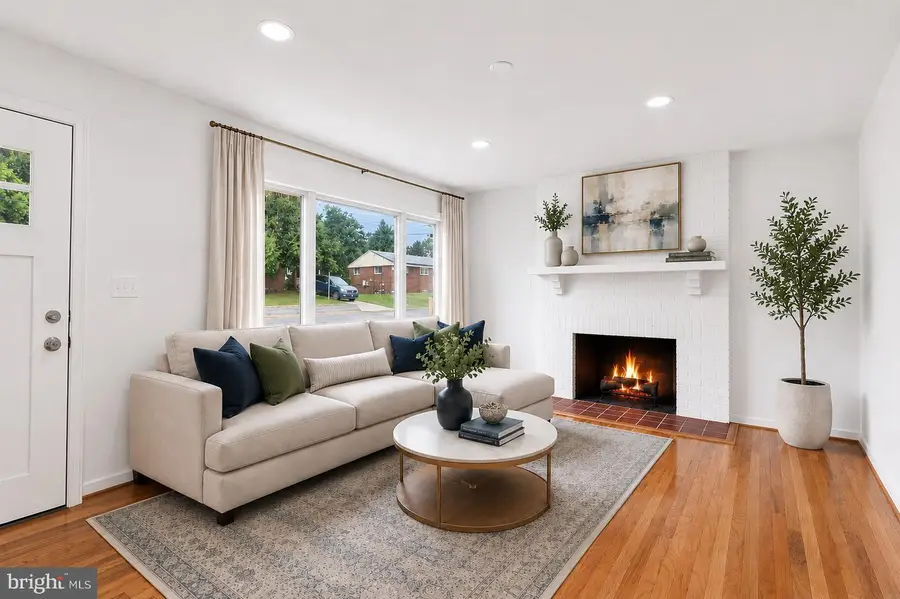 105 Chalmers Ave, Glen Burnie, MD 21061 - #2