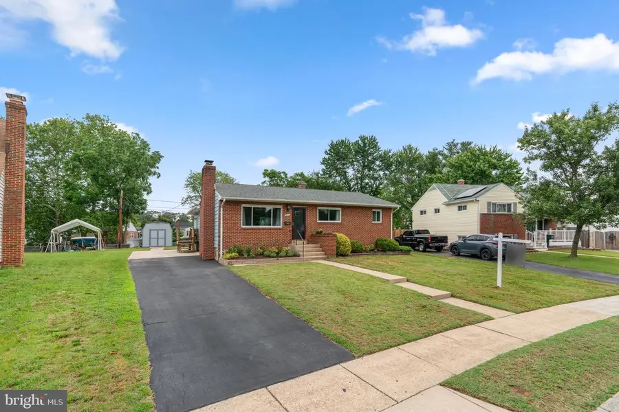 805 Glenview Ave, Glen Burnie, MD 21061 - #2
