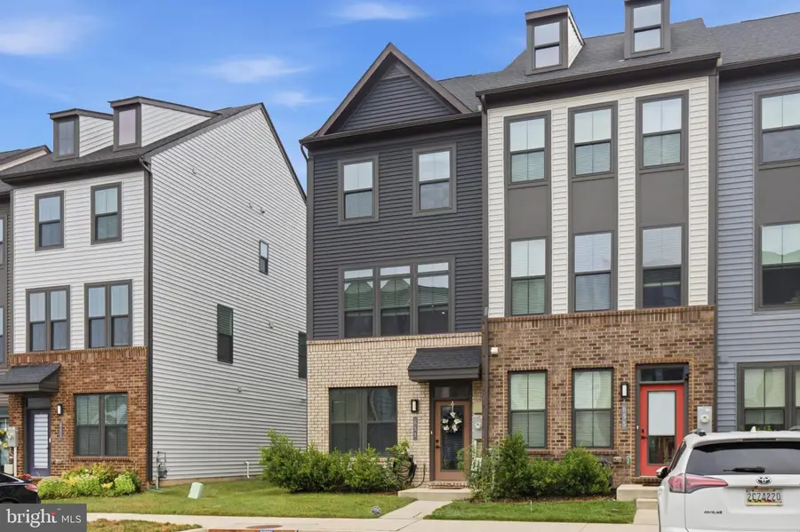653 Lakemont Dr, Glen Burnie, MD 21060 - #2