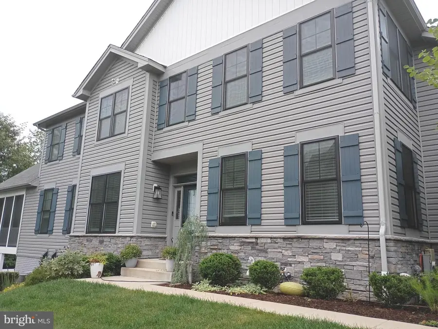 8643 Saint Anthony Dr, Severn, MD 21144 - #2