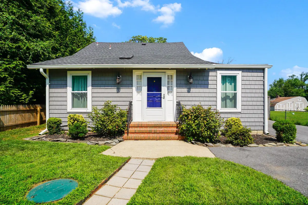 2908 Main St, Edgewater, MD 21037 - #1