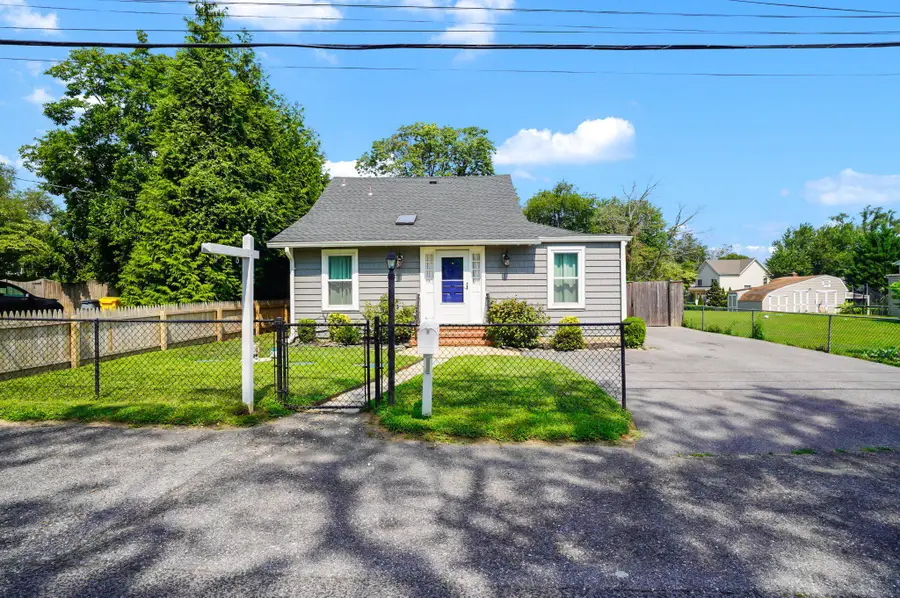 2908 Main St, Edgewater, MD 21037 - #2