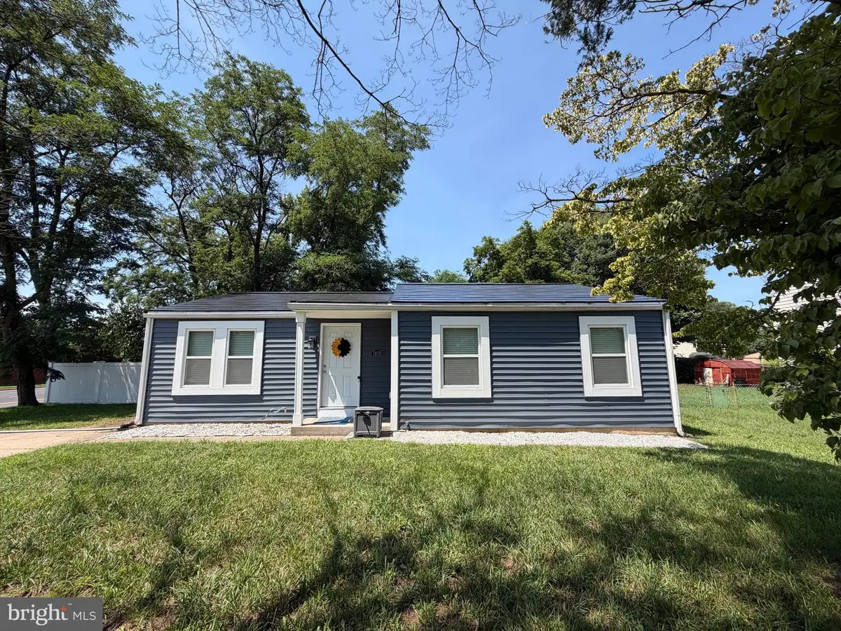 7670 Spencer Rd, Glen Burnie, MD 21060 - #1