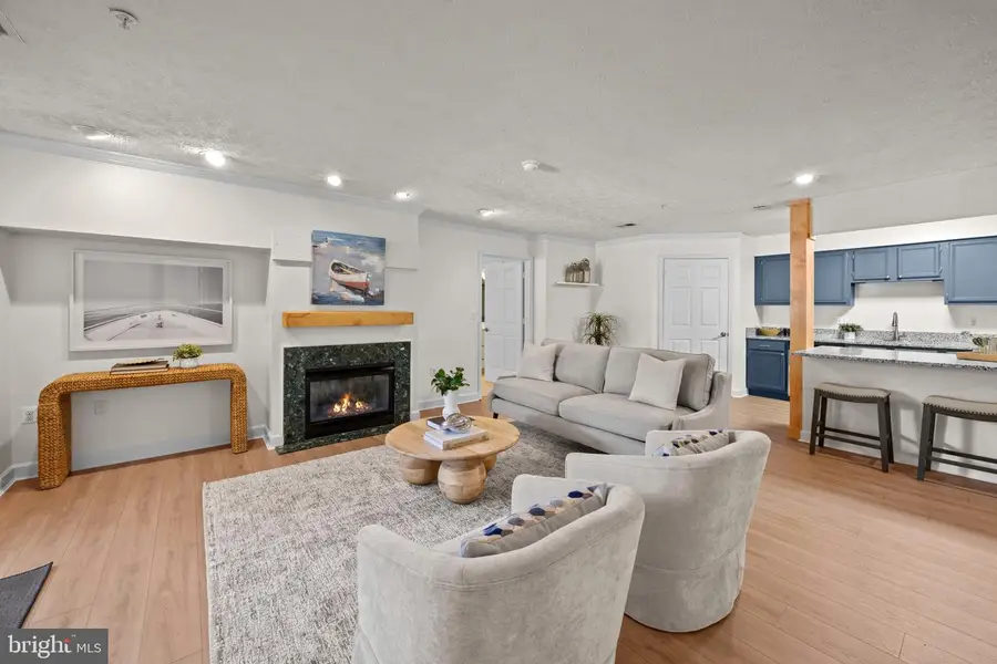 607 Admiral Dr #101, Annapolis, MD 21401 - #3