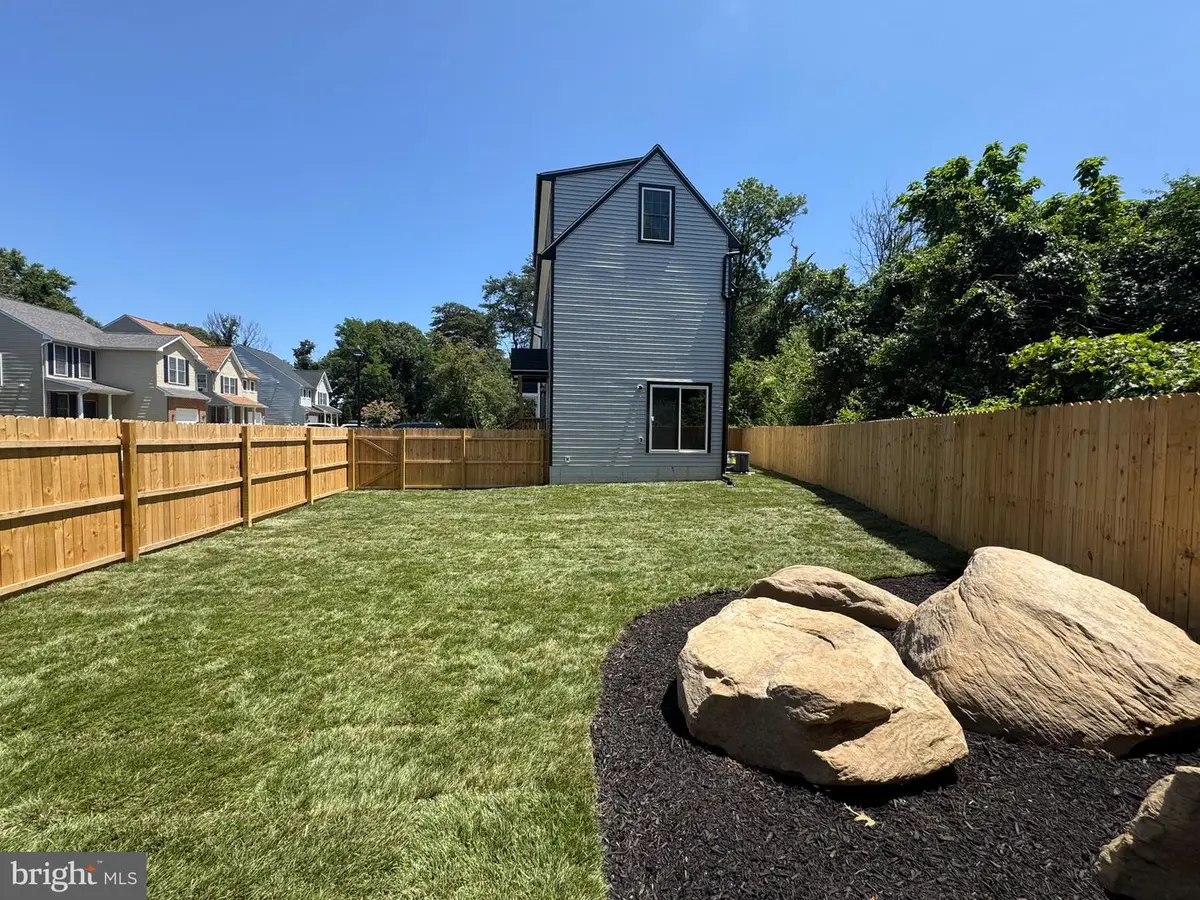 309 Broad Ave, Glen Burnie, MD 21061 - #1