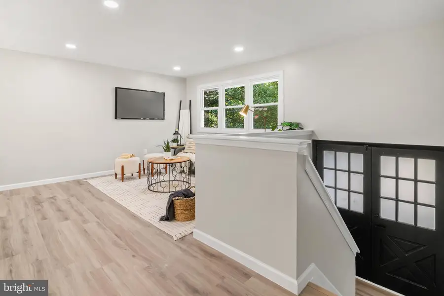 994 Hillendale Dr, Annapolis, MD 21409 - #2