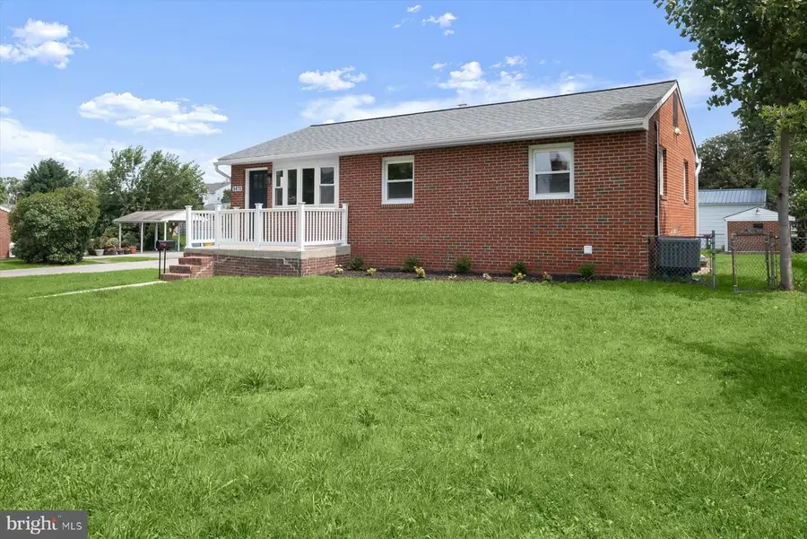 8475 Byrd Rd, Pasadena, MD 21122 - #2