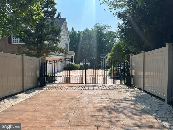 11 Walters Way, PASADENA, MD 21122