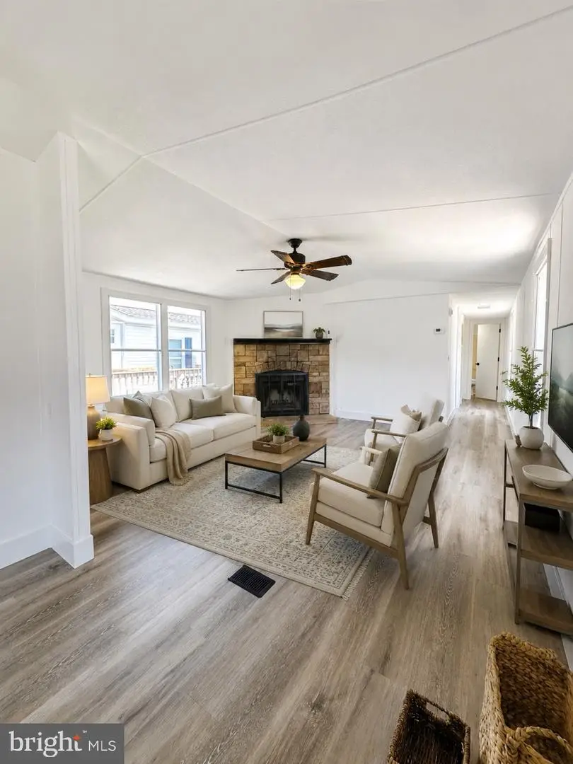 114 Berts Dr, Lothian, MD 20711 - #3