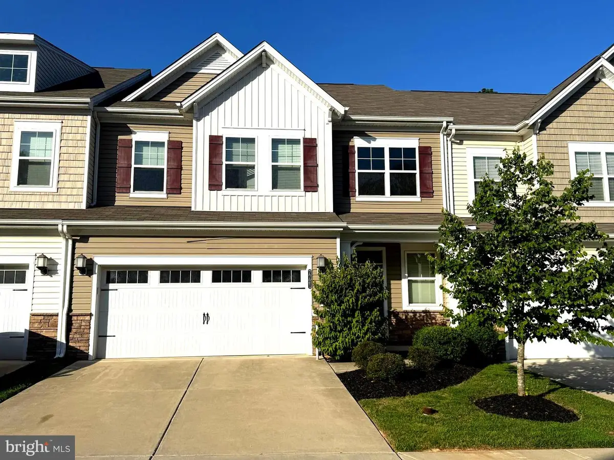 7721 Woodvale Dr, Glen Burnie, MD 21060 - #1