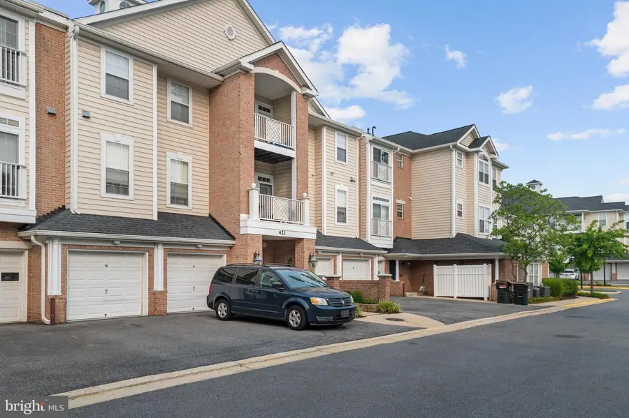 421 Hamlet Club Dr #305, Edgewater, MD 21037 - #2