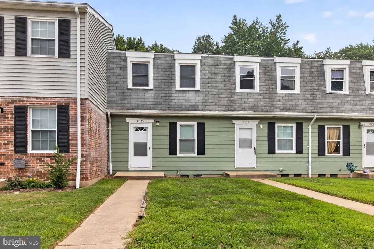 8235 Parham Ct, Severn, MD 21144 - #1