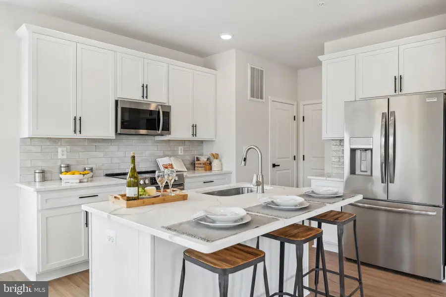 637 Alabama Ave, North Beach, MD 20714 - #3
