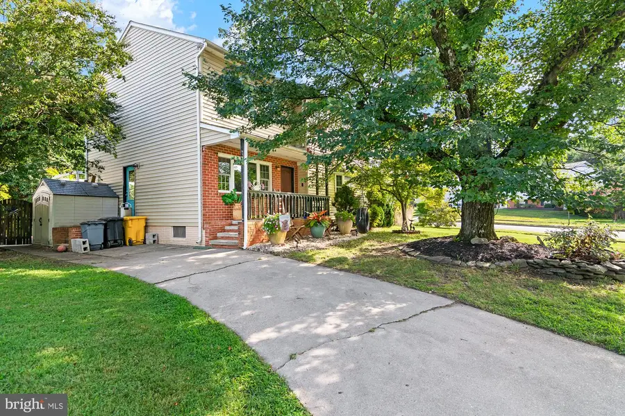 529 Kenora Dr, Millersville, MD 21108 - #3