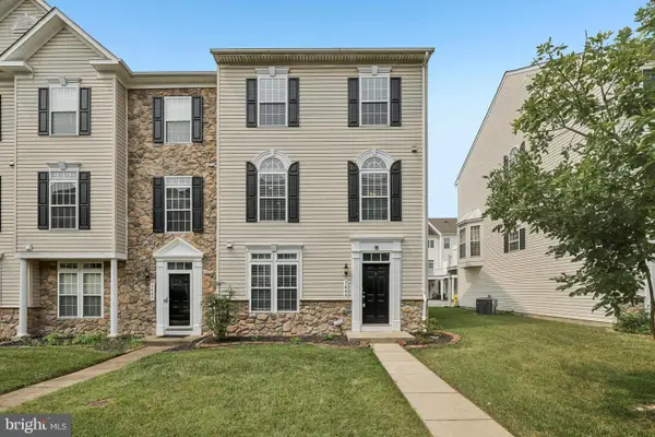 7644 Sandhurst Ln, HANOVER, MD 21076