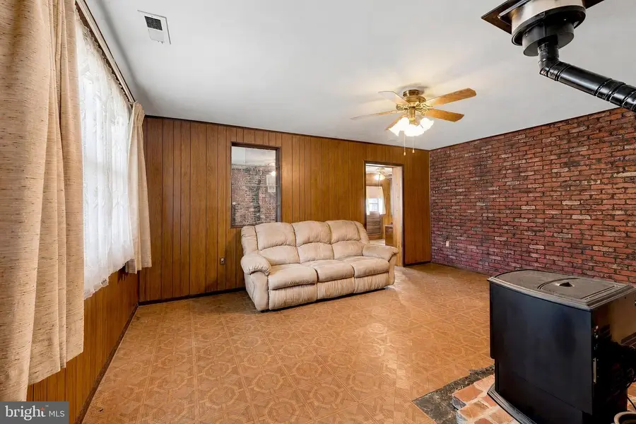 710 Cotter Rd, Glen Burnie, MD 21060 - #3