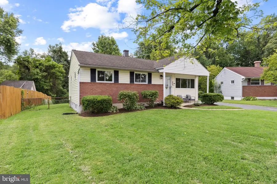 1201 Kimberly Ln, Glen Burnie, MD 21061 - #3