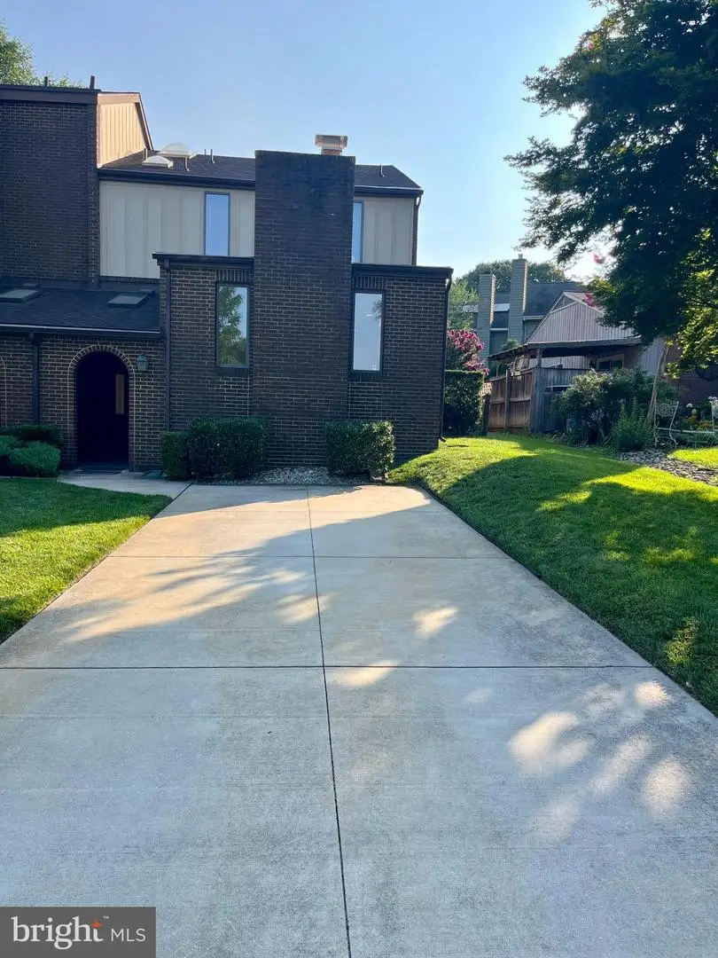 712 Ticonderoga Ave, Severna Park, MD 21146 - #1
