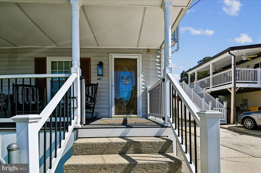 807 205th St, Pasadena, MD 21122 - #3