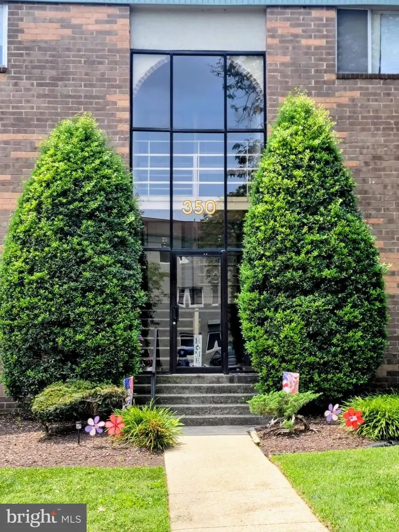 350 Gatewater Ct #301 E, Glen Burnie, MD 21060 - #1