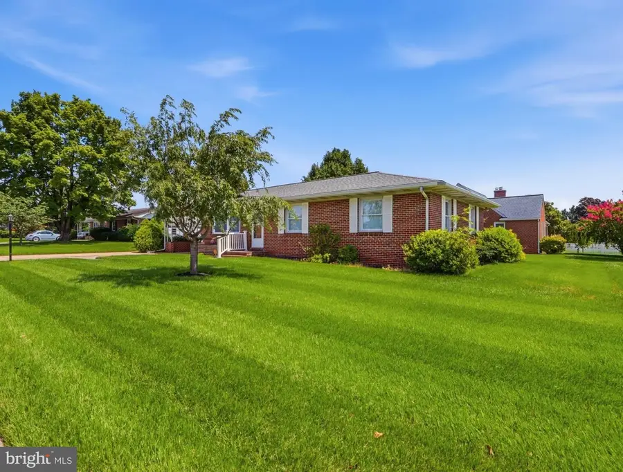 105 Juniper Cir, Linthicum Heights, MD 21090 - #3