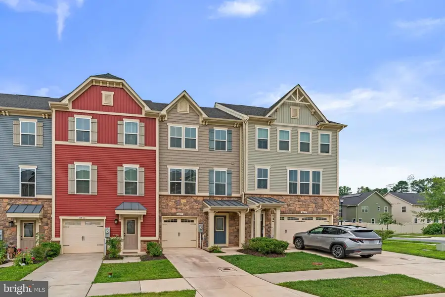8413 Orchard Harvest Rd, Glen Burnie, MD 21060 - #2