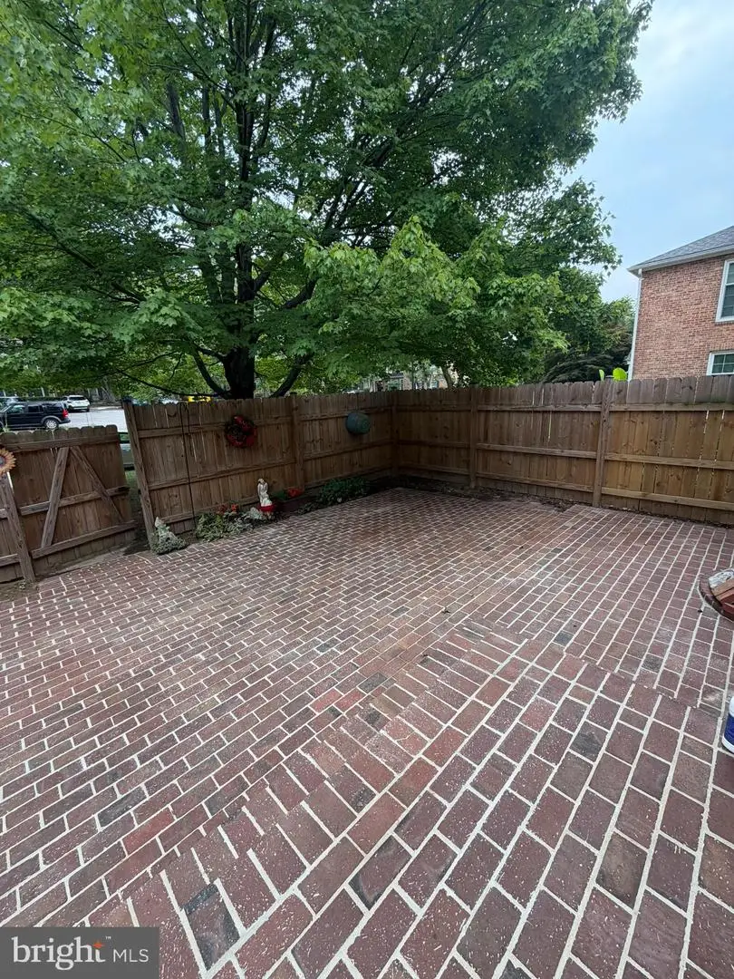 1717 Dana St, Crofton, MD 21114 - #3
