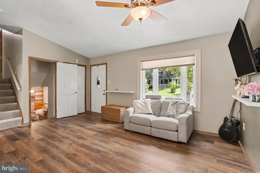 204 Kentucky Ave, Pasadena, MD 21122 - #2